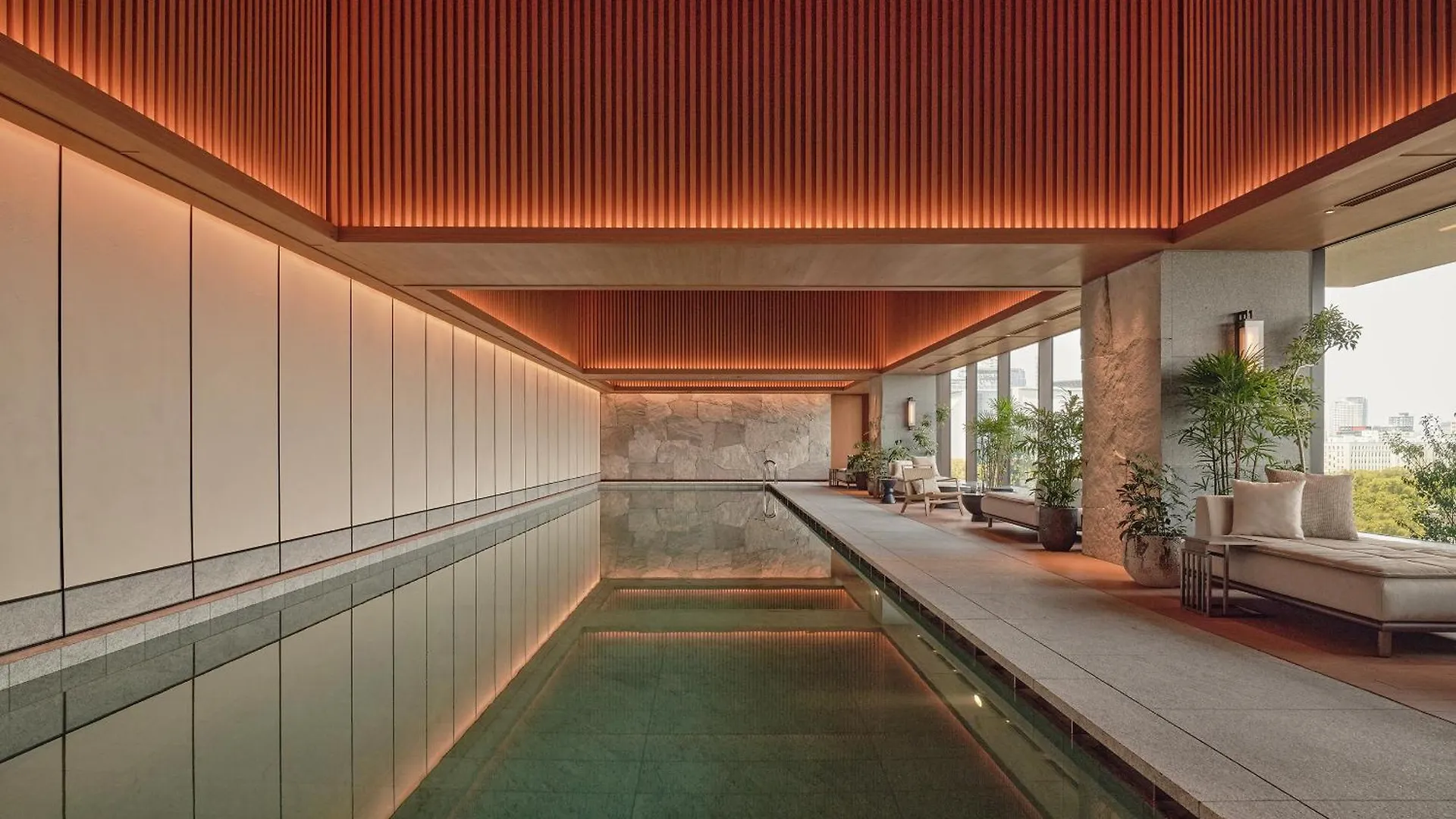 Patina Osaka Hotel