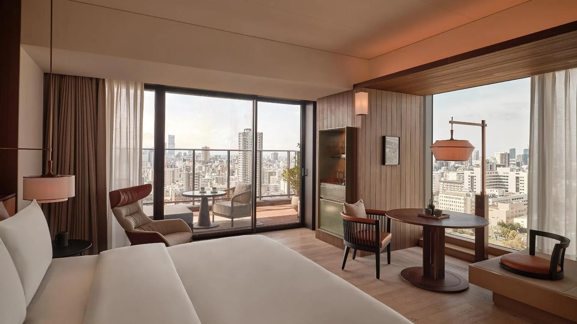 Patina Osaka Hotel
